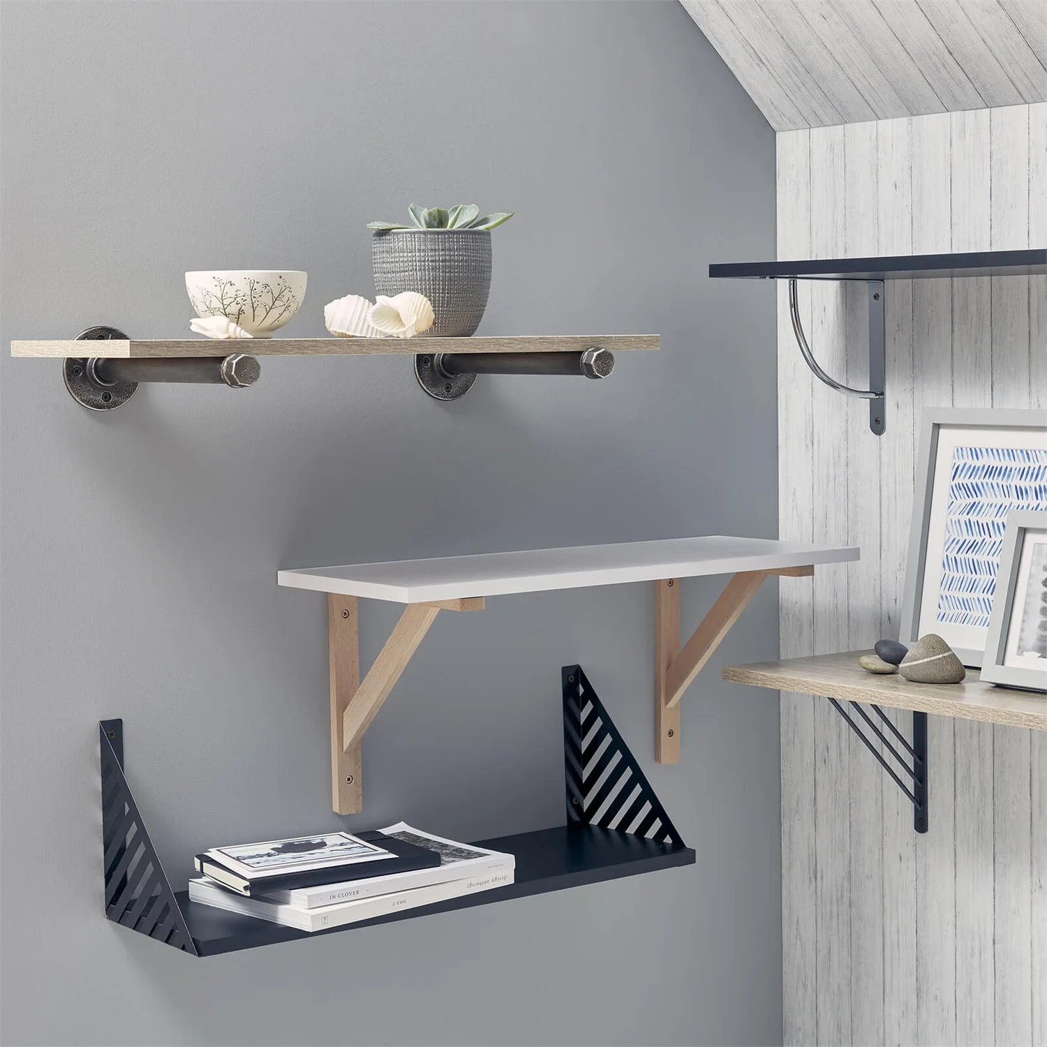 None Timber Effect Bracket - Beech - 25x25cm 4 None Timber Effect Bracket - Beech - 25x25cm - Image 2