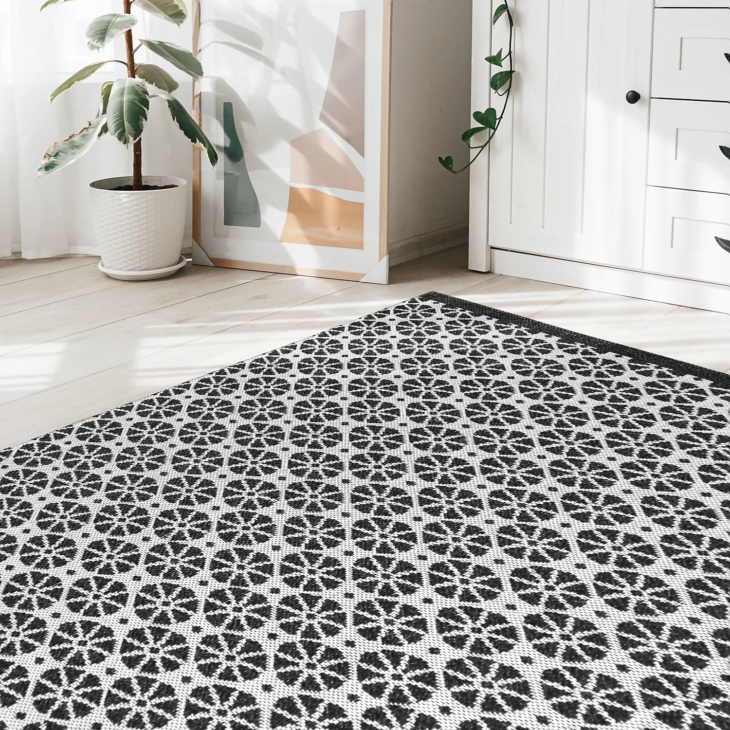 Recycled Cotton Starburst Rug - Monochrome - 100x150cm 4 Recycled Cotton Starburst Rug - Monochrome - 100x150cm - Image 2