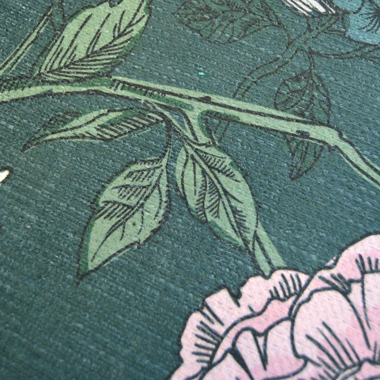 Opal Botanical Rug - Bottle Green - 100x150cm 5 Opal Botanical Rug - Bottle Green - 100x150cm - Image 3